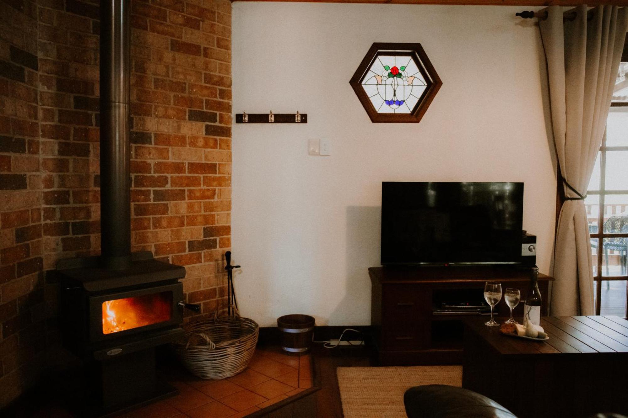 Clover Cottage Country Retreat Manjimup Esterno foto