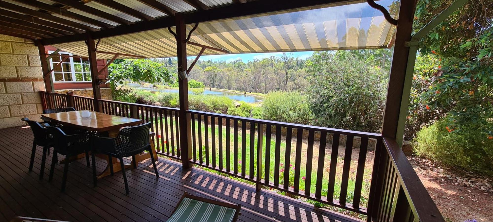 Clover Cottage Country Retreat Manjimup Esterno foto
